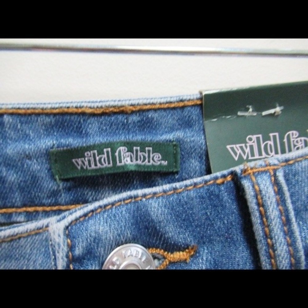 Wild Fable Highest Rise Mom Jeans - Picture 5 of 8